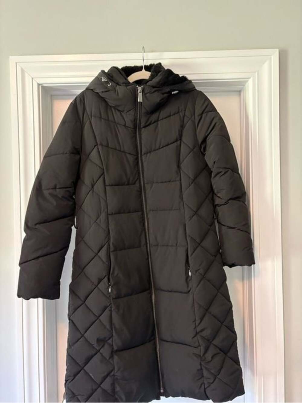 Calvin Klein Sorona Aura Long Quilted Hooded Coat